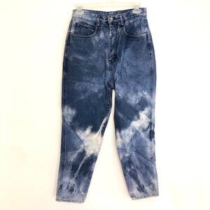 VINTAGE BILL BLASS PETITE Acid Wash High Waisted Straight Leg and/or Mom Jeans